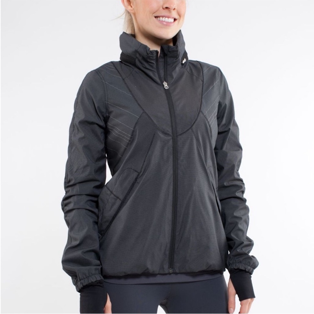 Lululemon run hustle jacket